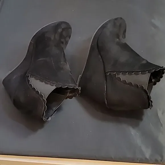 CHINESE LAUNDRY VANGO SUEDE WOMENS WEDGE BOOTIE - Picture 12 of 13